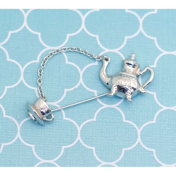 Vintage Silver Teapot & Teacup Stick Pin by Avon - R9 - Picture 1 of 2